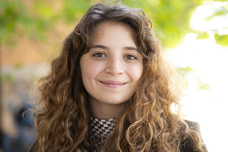 Lizzie_Mafrici_450x300_June2025 Lizzie Mafrici